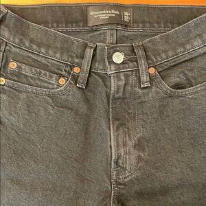 Abercrombie & Fitch Men's Vintage Stretch Straight Jeans